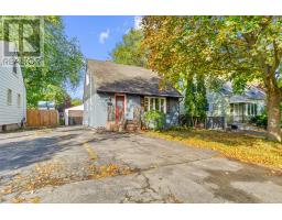 13 LEWIS STREET, Hamilton, Ontario