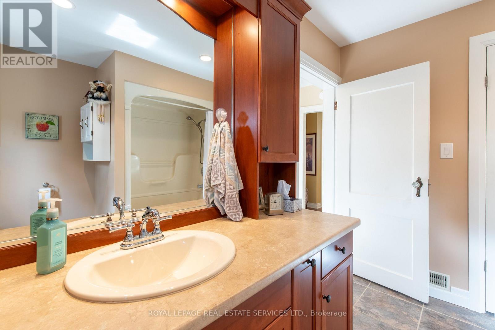 141 Main Street, St. Catharines, Ontario  L2N 4V6 - Photo 20 - X12480833