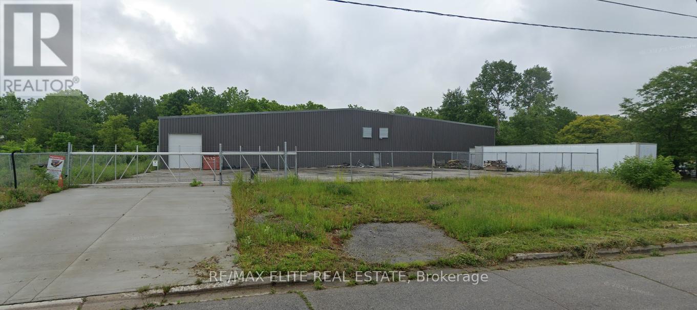 147 First Avenue W, Norfolk, Ontario  N3Y 2P8 - Photo 8 - X12480845
