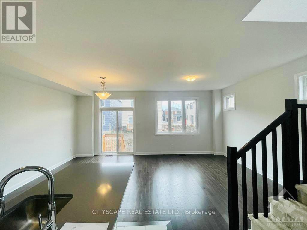 337 Blossom Pass Terrace, Ottawa, Ontario  K4A 5P2 - Photo 6 - X12480874