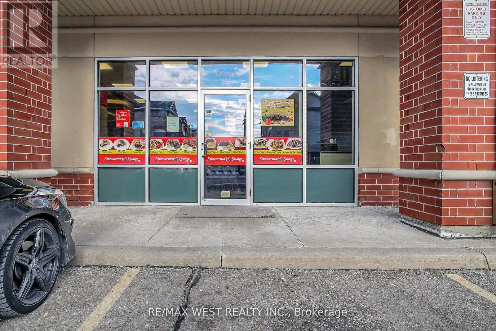 D - 645 Laurelwood Drive, Waterloo, Ontario  N2V 2W9 - Photo 3 - X12480875