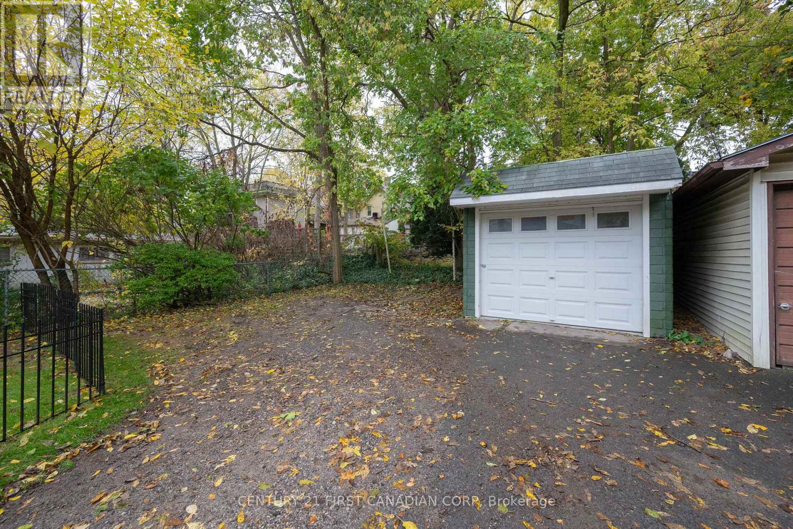 50 Becher Street, London South, Ontario  N6C 1A5 - Photo 24 - X12480979