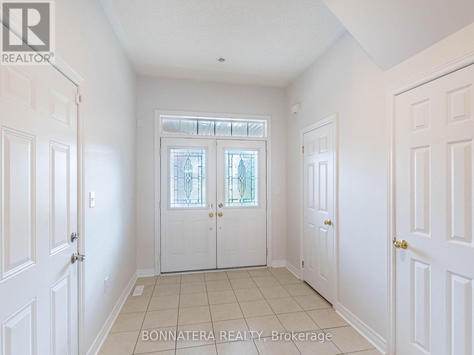 19 - 3275 Stalybridge Drive, Oakville, Ontario  L5M 0L2 - Photo 4 - W12480698