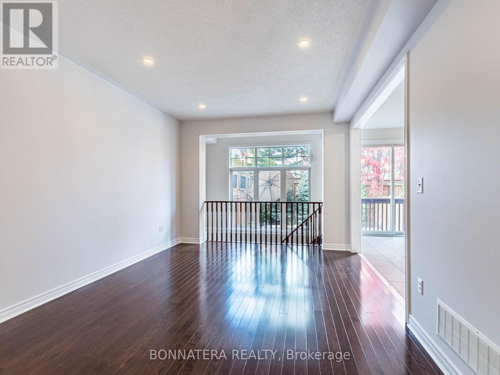 19 - 3275 Stalybridge Drive, Oakville, Ontario  L5M 0L2 - Photo 10 - W12480698