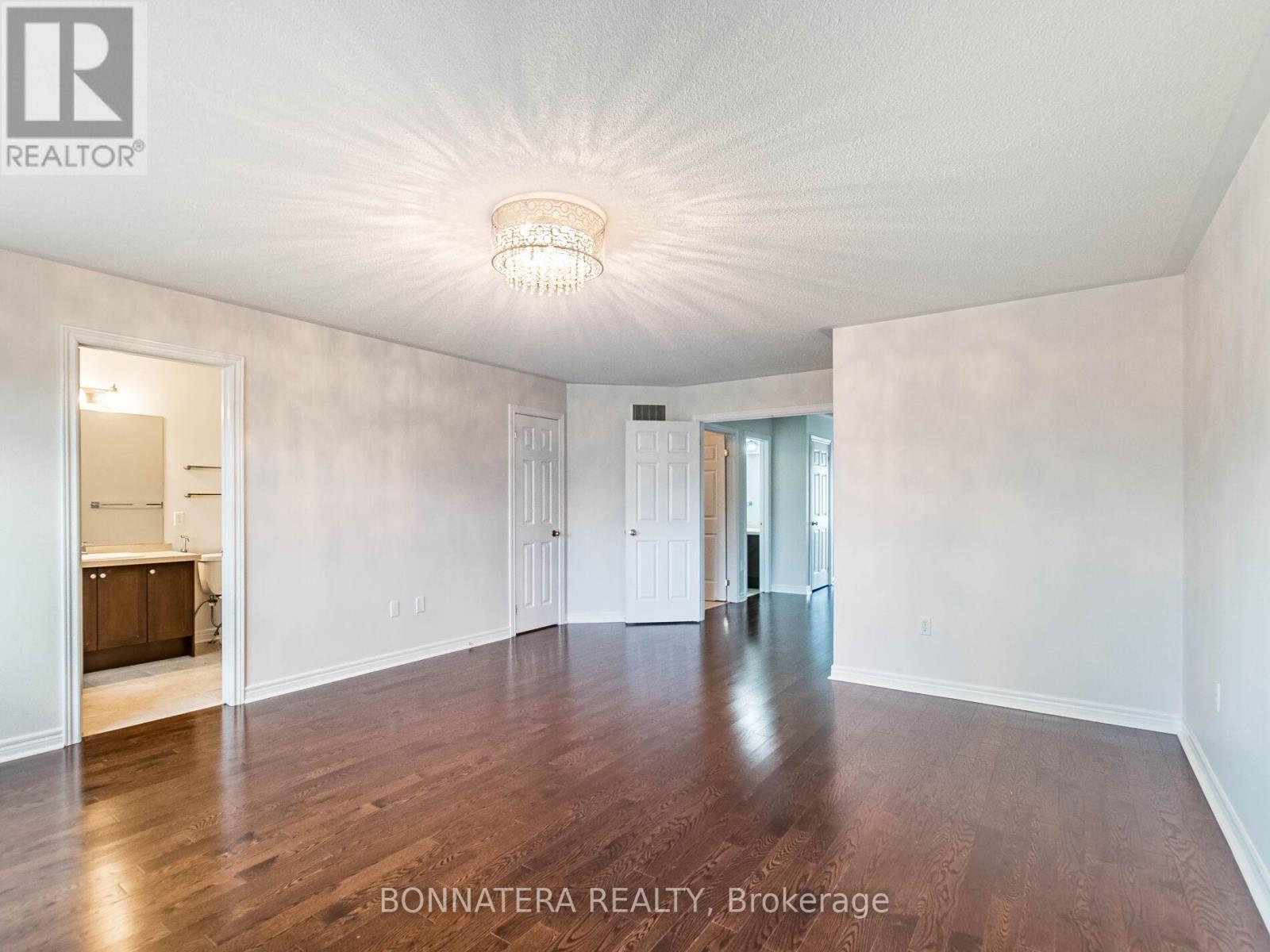 19 - 3275 Stalybridge Drive, Oakville, Ontario  L5M 0L2 - Photo 26 - W12480698