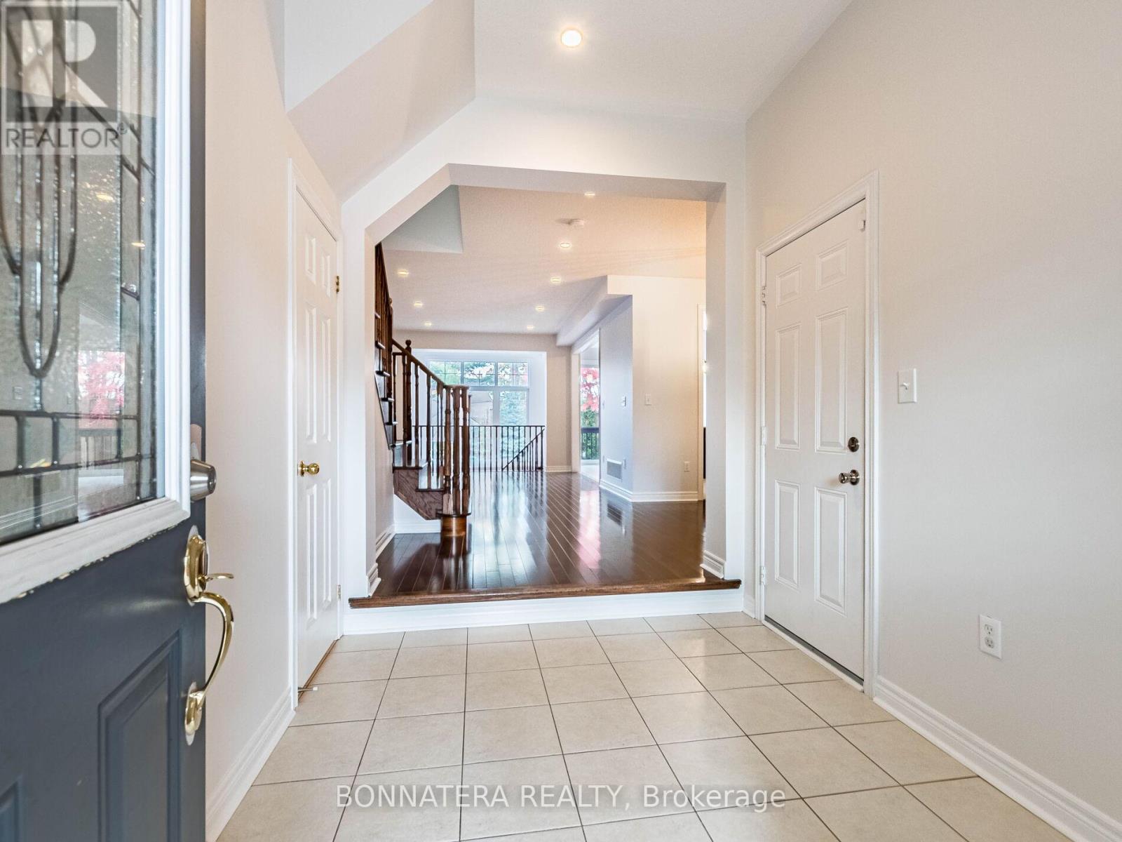 19 - 3275 Stalybridge Drive, Oakville, Ontario  L5M 0L2 - Photo 3 - W12480698