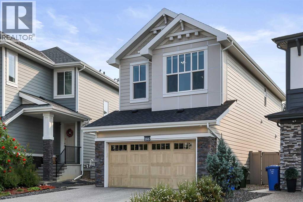 186 West Grove Point SW, Calgary, Alberta