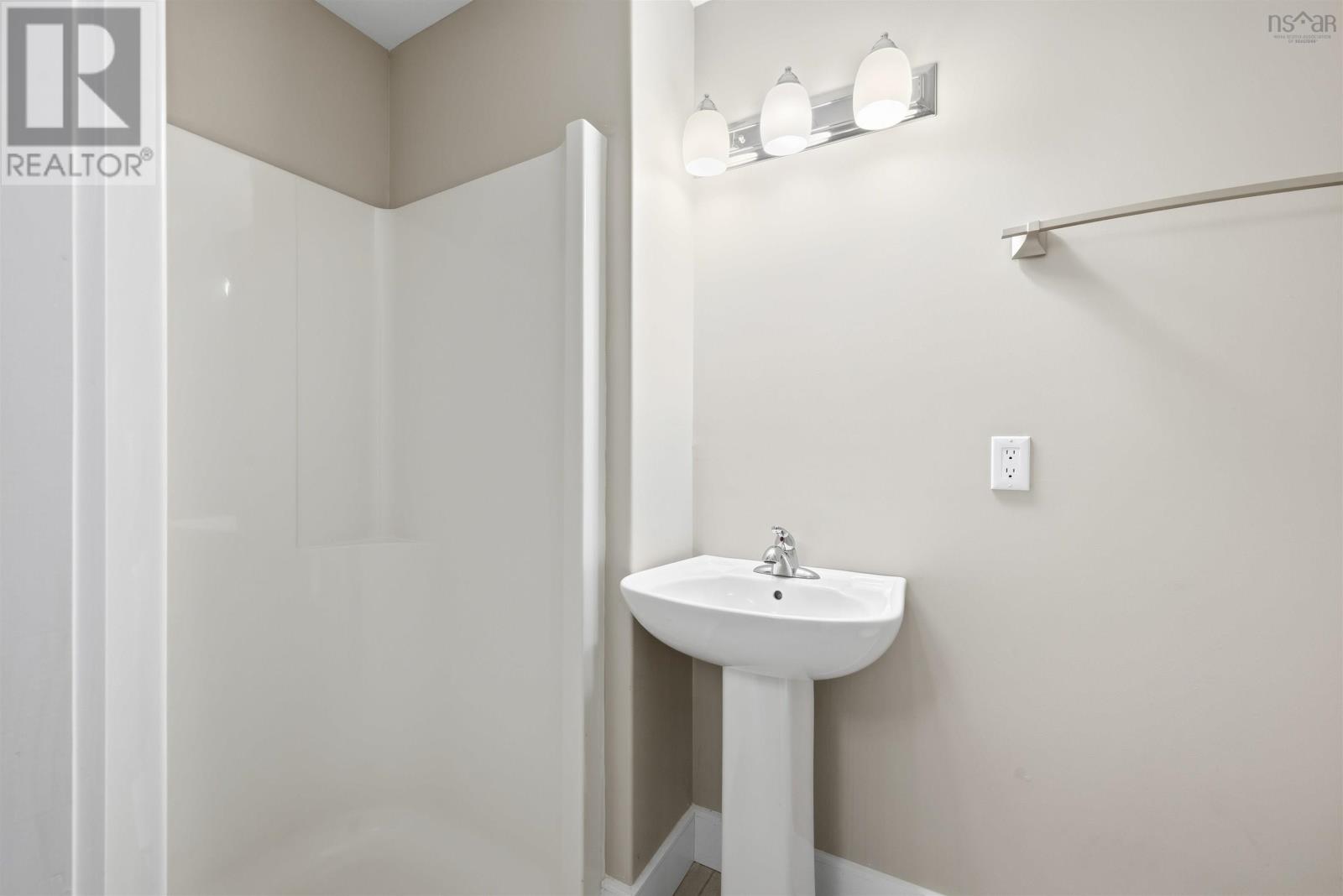 26 Eliza Ritchie Crescent, Halifax, Nova Scotia  B3M 1Y1 - Photo 25 - 202526565