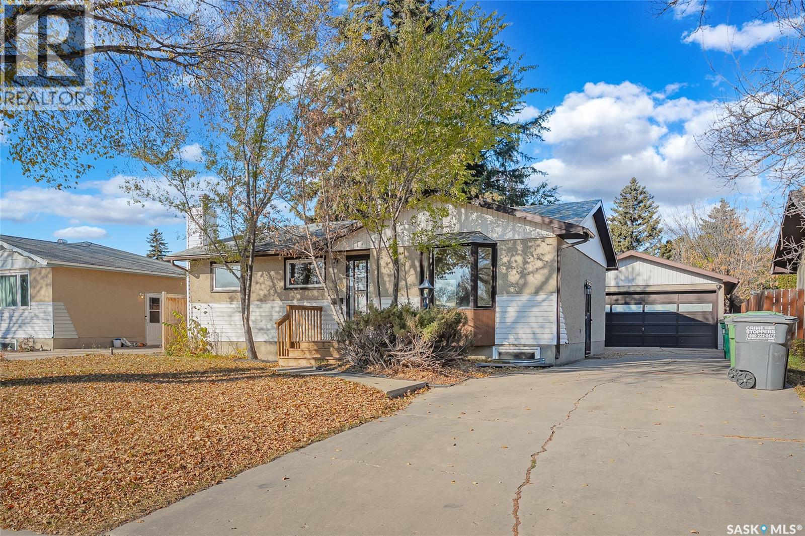 1806 Richardson Road, Saskatoon, Saskatchewan  S7L 4B5 - Photo 2 - SK021652