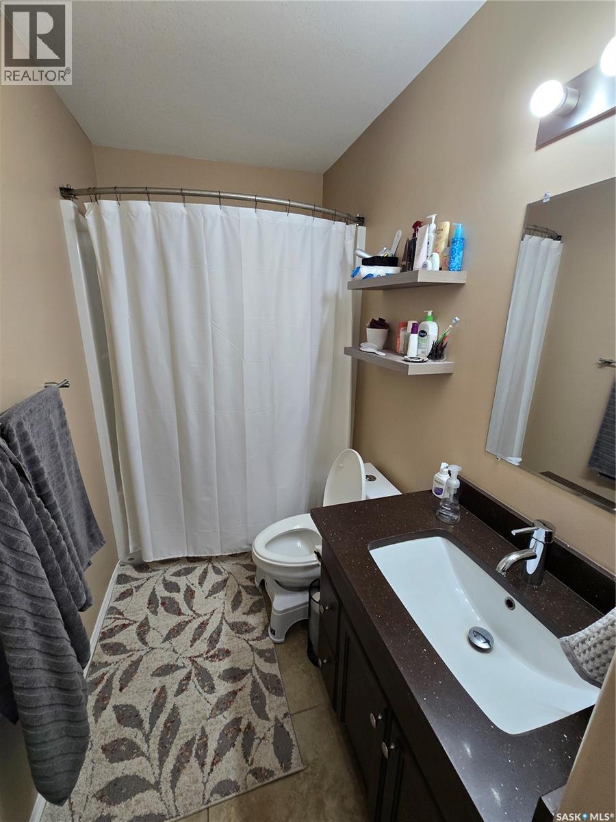6 815 5th Street Ne, Weyburn, Saskatchewan  S4H 2K9 - Photo 24 - SK021622