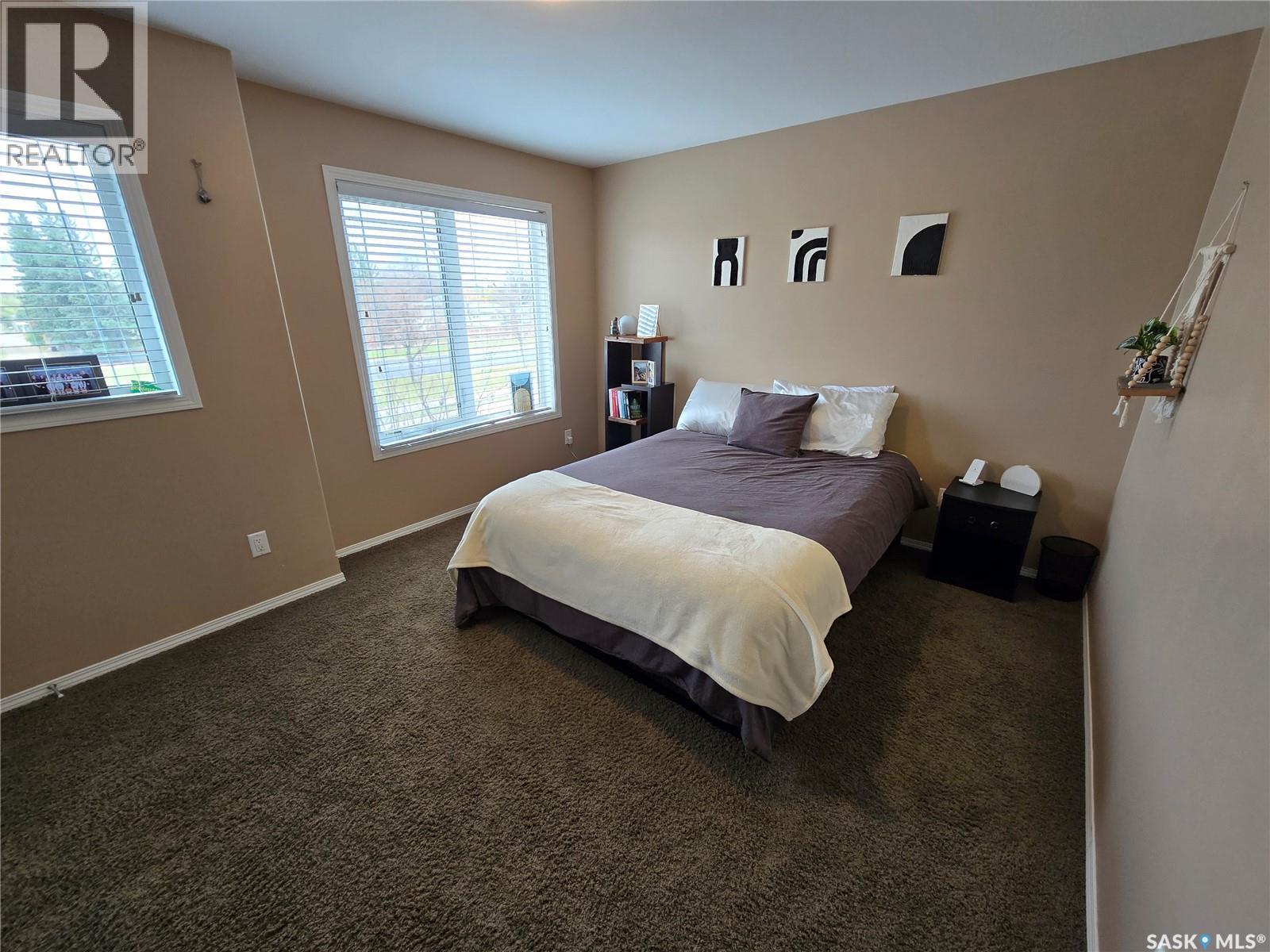 6 815 5th Street Ne, Weyburn, Saskatchewan  S4H 2K9 - Photo 27 - SK021622