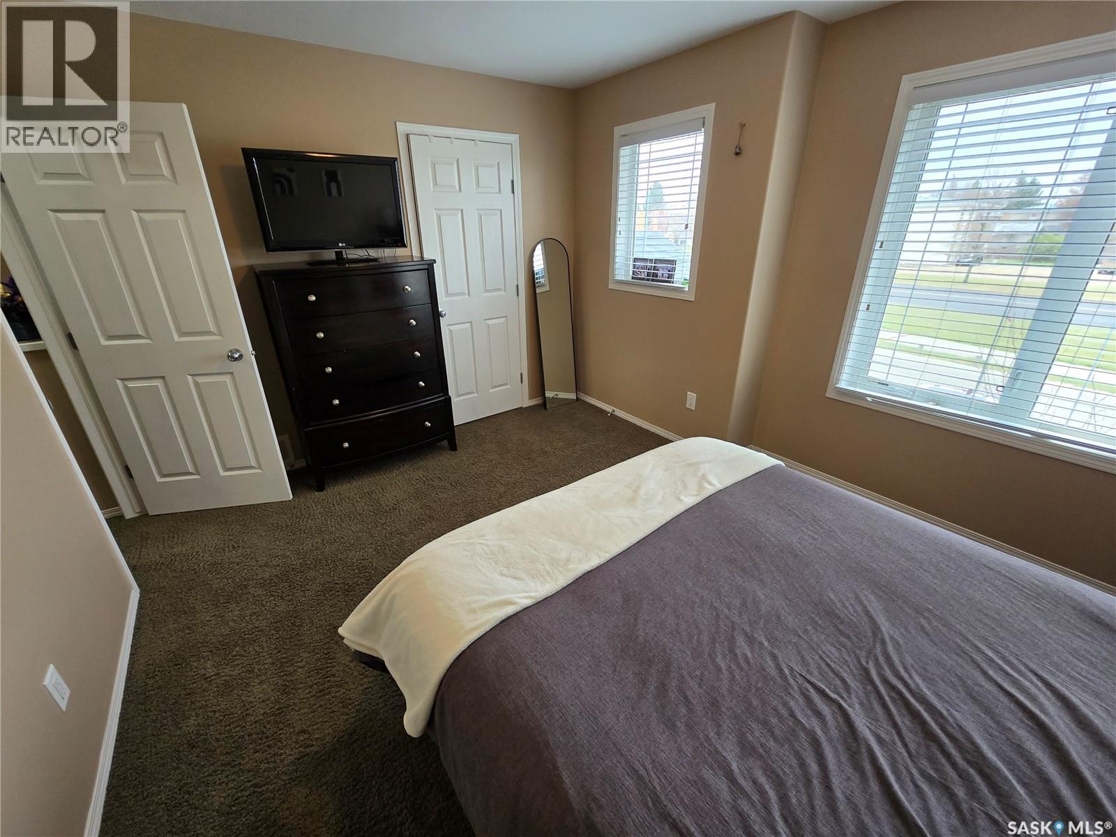 6 815 5th Street Ne, Weyburn, Saskatchewan  S4H 2K9 - Photo 28 - SK021622