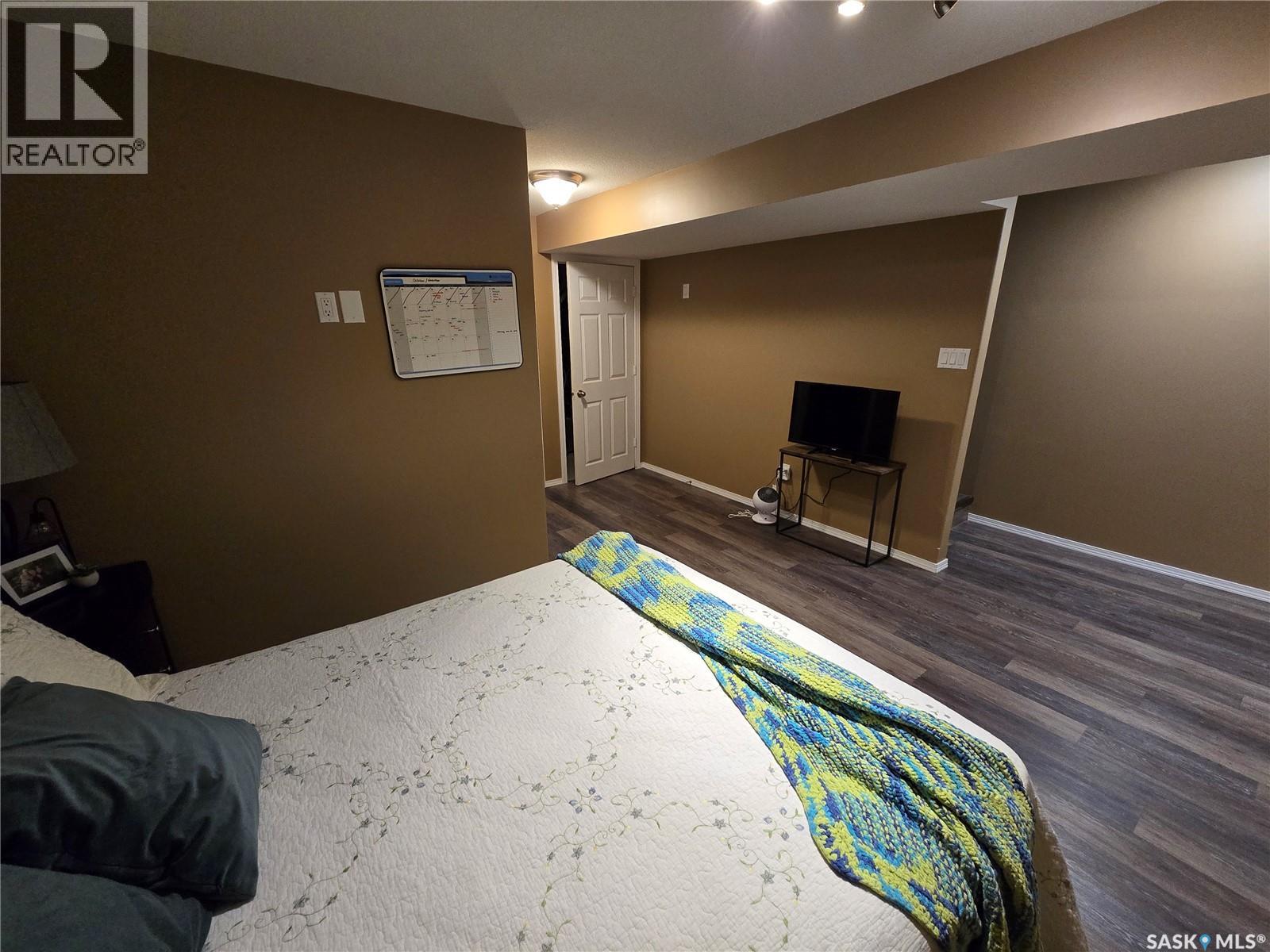 6 815 5th Street Ne, Weyburn, Saskatchewan  S4H 2K9 - Photo 33 - SK021622