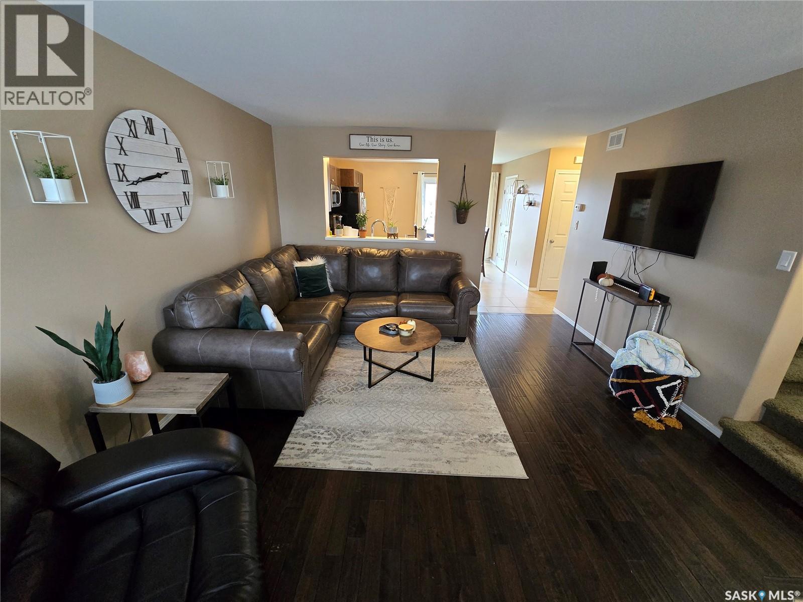 6 815 5th Street Ne, Weyburn, Saskatchewan  S4H 2K9 - Photo 7 - SK021622