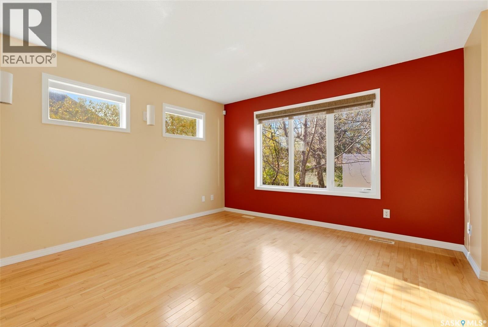186 Massey Road, Regina, Saskatchewan  S4S 4N5 - Photo 5 - SK021608
