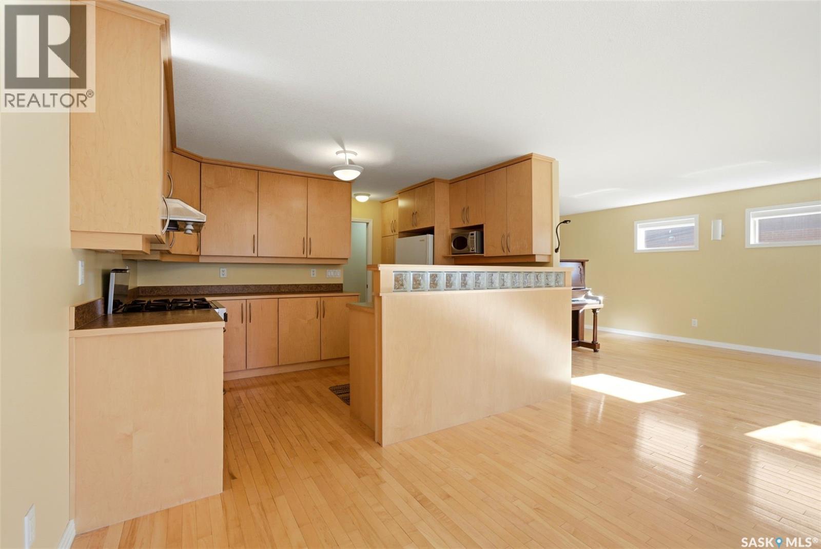 186 Massey Road, Regina, Saskatchewan  S4S 4N5 - Photo 7 - SK021608