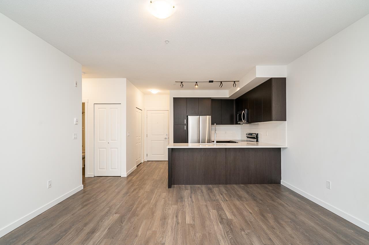 419 15738 85 Avenue, Surrey, British Columbia  V4N 6Y1 - Photo 5 - R3059473