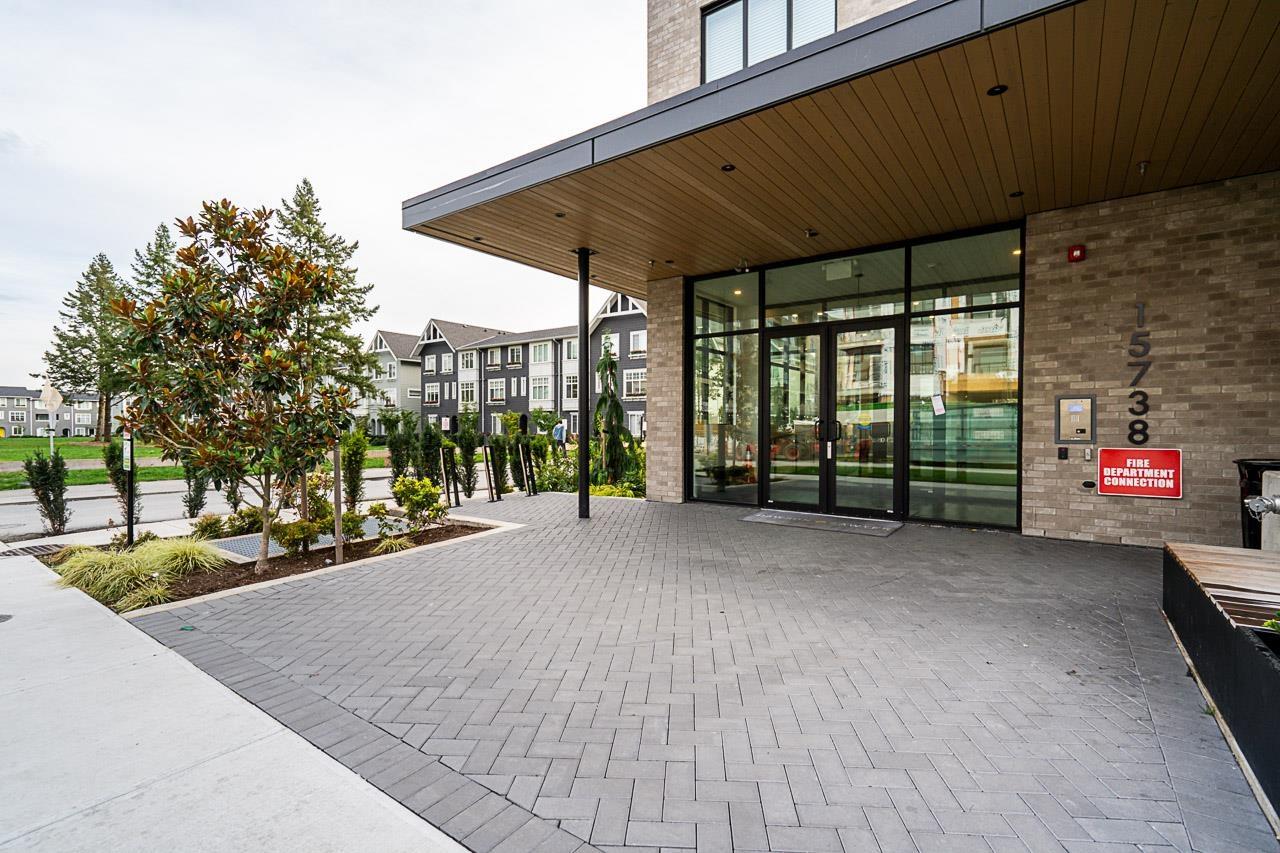 419 15738 85 Avenue, Surrey, British Columbia  V4N 6Y1 - Photo 2 - R3059473