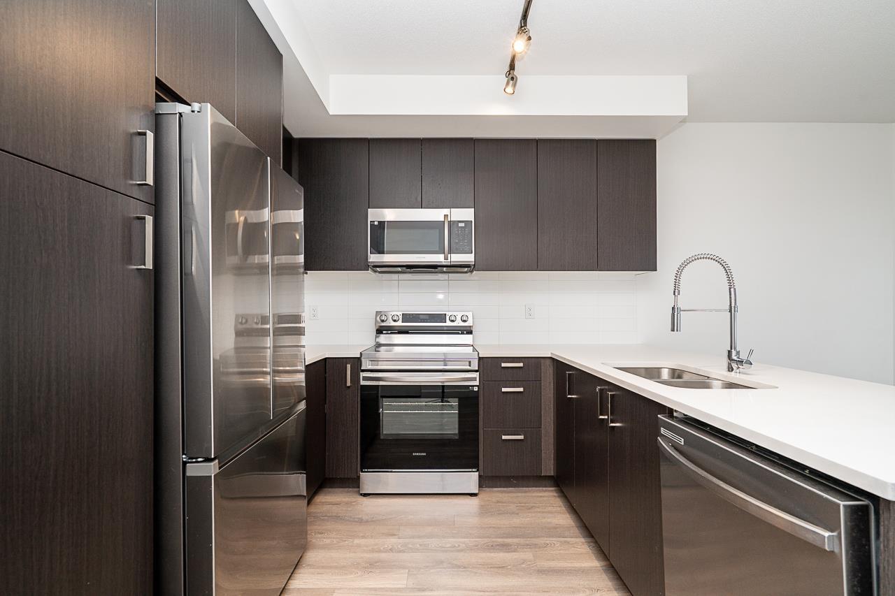 419 15738 85 Avenue, Surrey, British Columbia  V4N 6Y1 - Photo 4 - R3059473