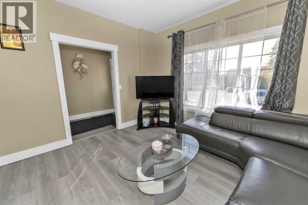 7432 Ogden Road Se, Calgary, Alberta  T2C 1B8 - Photo 6 - A2266559
