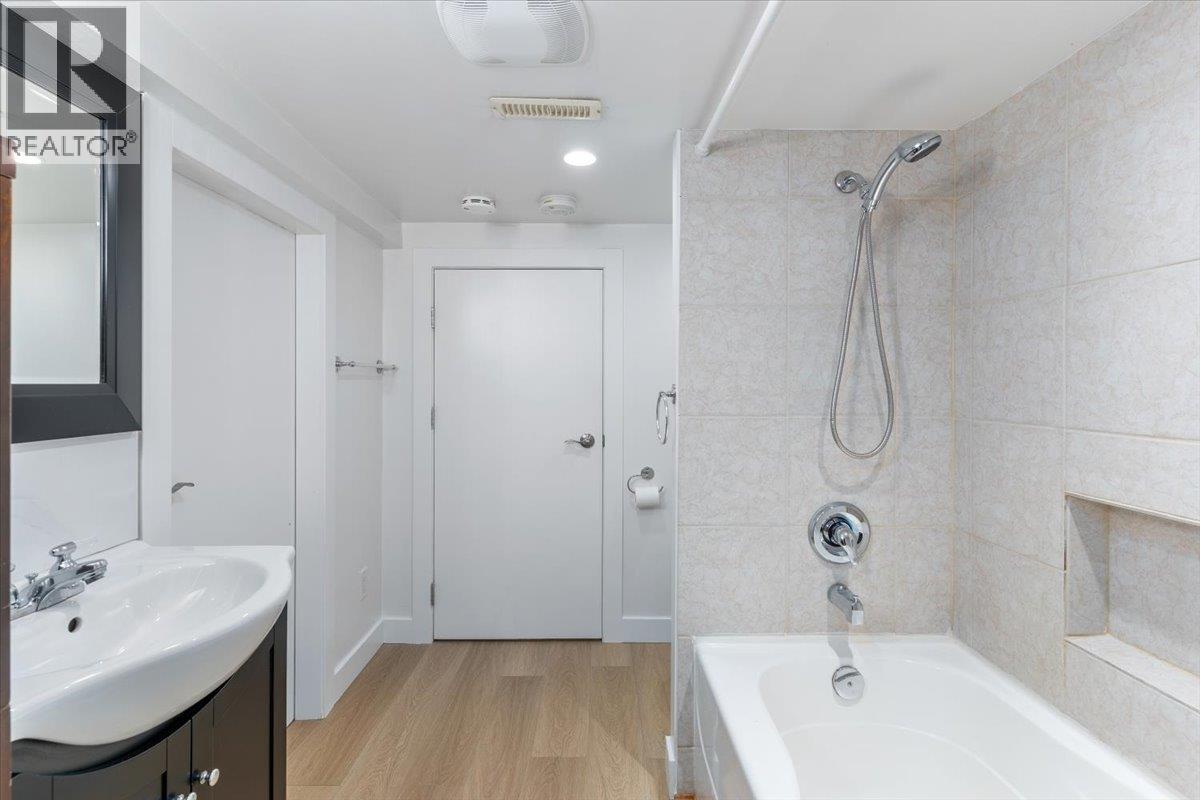 4833 Lanark Street, Vancouver, British Columbia  V5N 3S1 - Photo 33 - R3056586