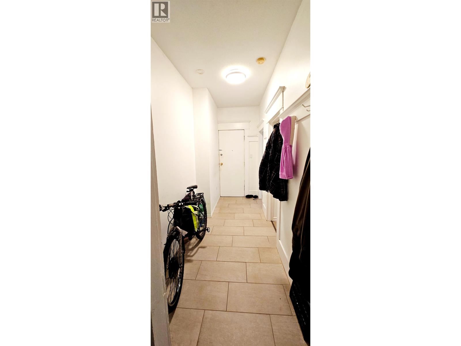 1072 E 55th Avenue, Vancouver, British Columbia  V5X 1N9 - Photo 5 - R3060348
