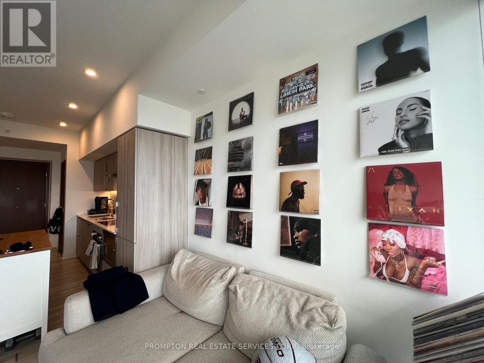 4209 - 17 Bathurst Street, Toronto, Ontario  M5V 0N1 - Photo 15 - C12480904