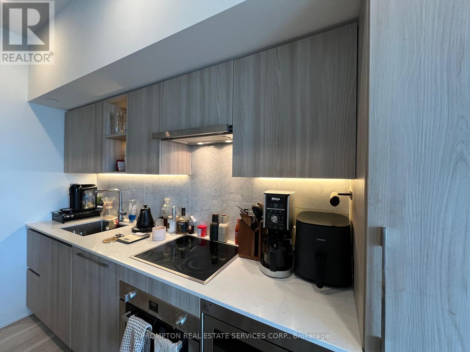 4209 - 17 Bathurst Street, Toronto, Ontario  M5V 0N1 - Photo 17 - C12480904