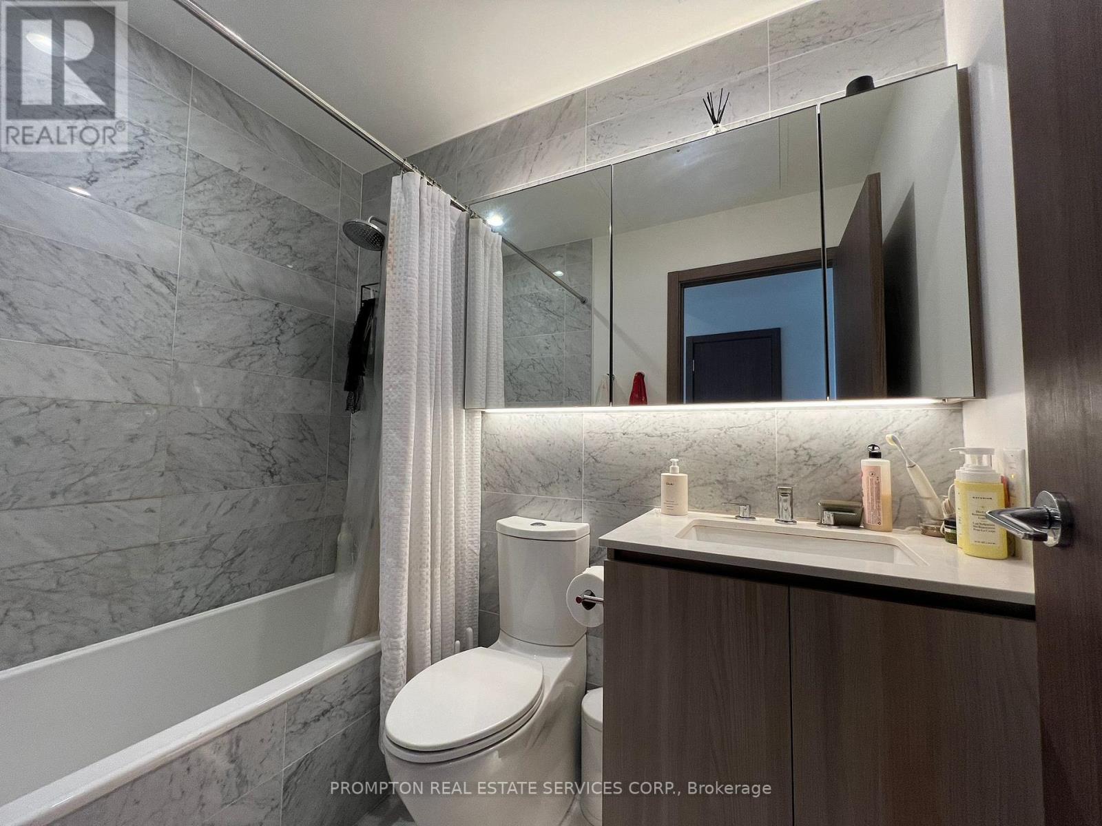4209 - 17 Bathurst Street, Toronto, Ontario  M5V 0N1 - Photo 21 - C12480904