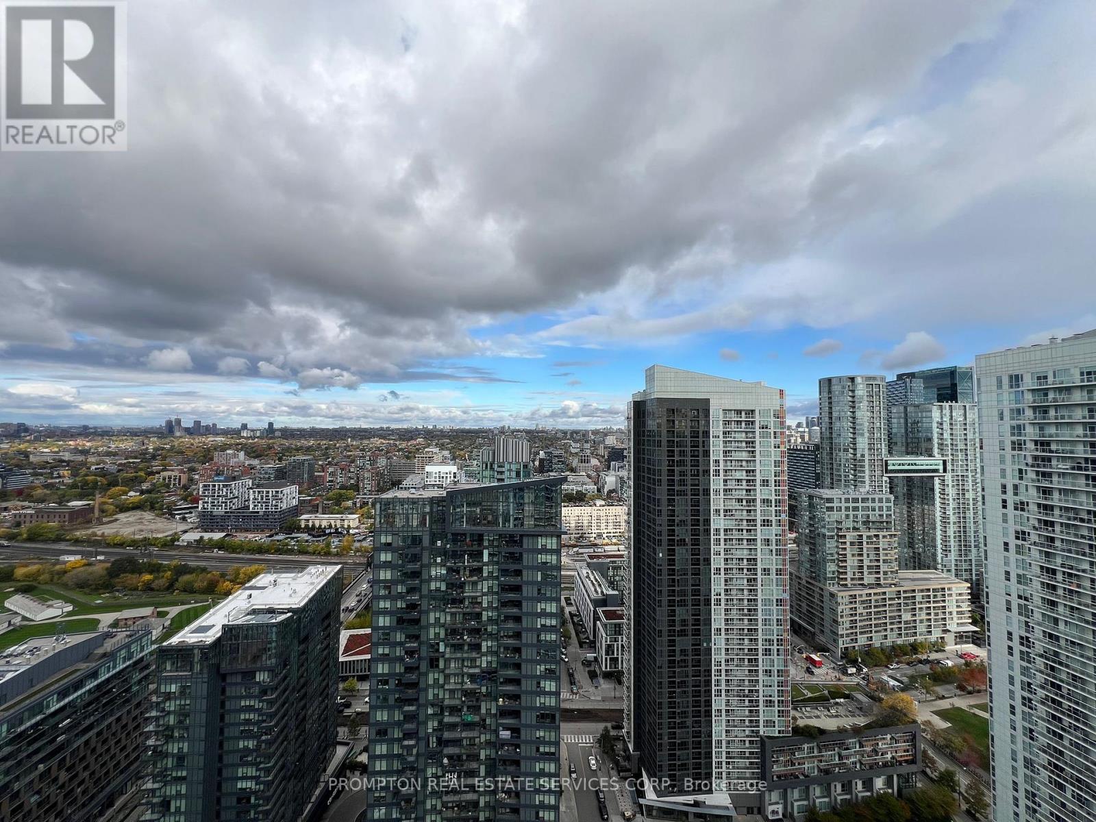 4209 - 17 Bathurst Street, Toronto, Ontario  M5V 0N1 - Photo 25 - C12480904