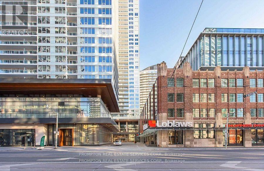 4209 - 17 Bathurst Street, Toronto, Ontario  M5V 0N1 - Photo 9 - C12480904