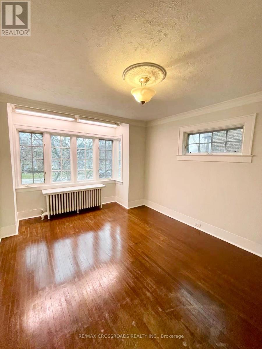 Main - 65 Lawrence Avenue E, Toronto, Ontario  M4N 1S5 - Photo 10 - C12480911