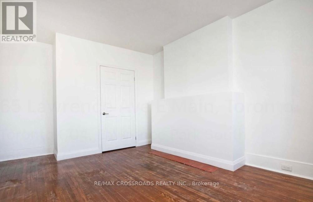 Main - 65 Lawrence Avenue E, Toronto, Ontario  M4N 1S5 - Photo 17 - C12480911