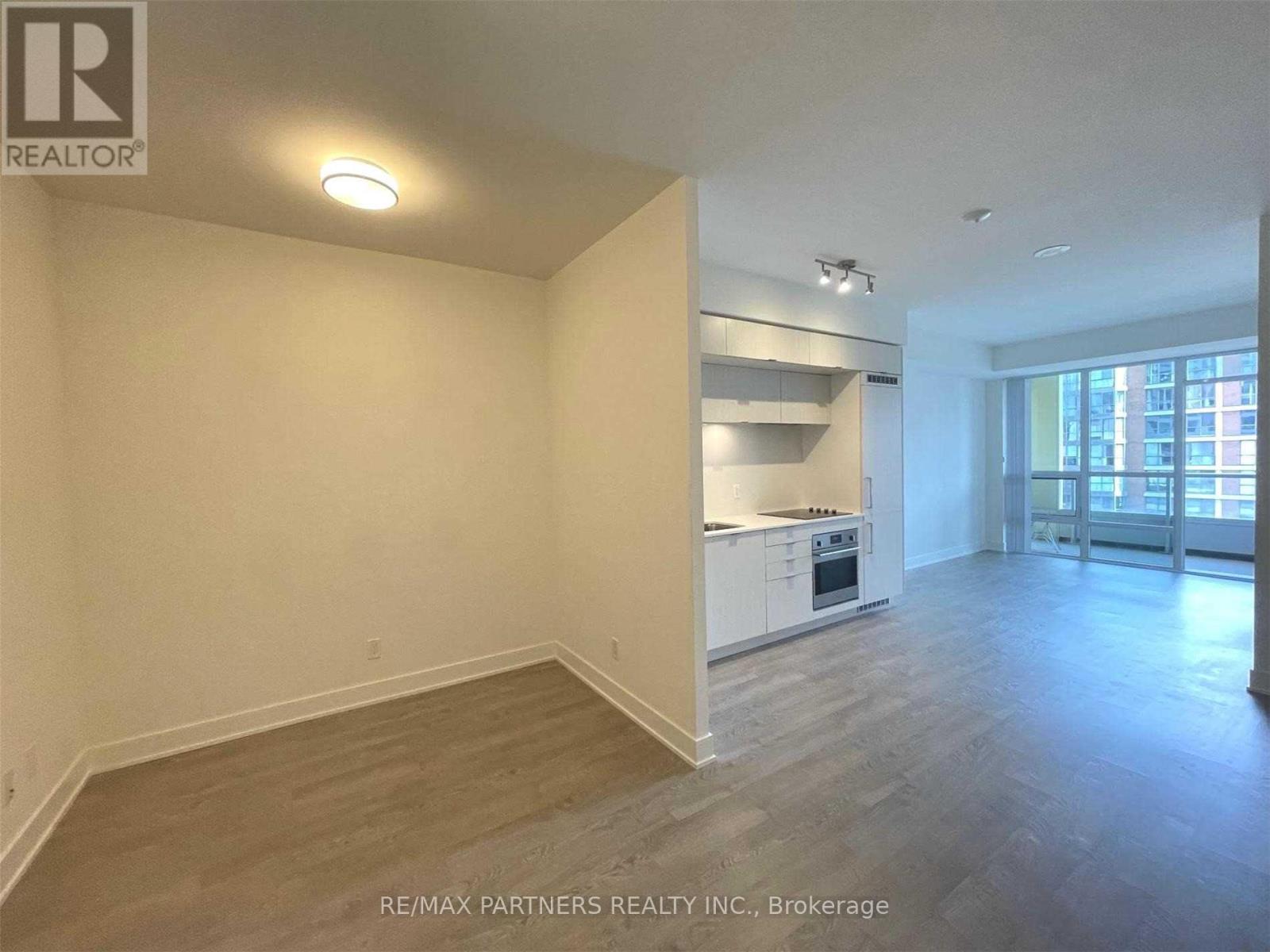 716 - 38 Cameron Street, Toronto, Ontario  M2N 1H1 - Photo 2 - C12480915
