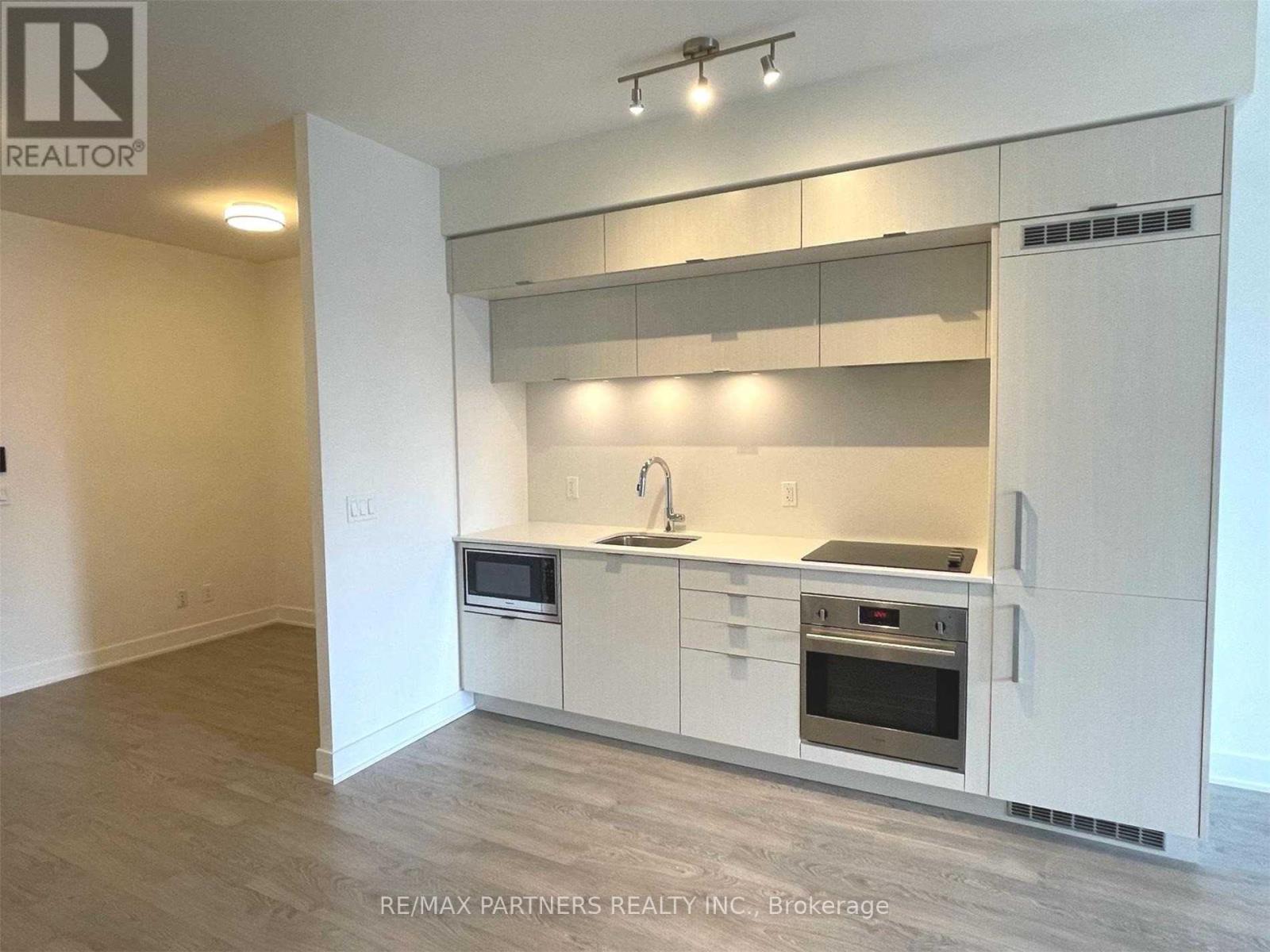 716 - 38 Cameron Street, Toronto, Ontario  M2N 1H1 - Photo 3 - C12480915