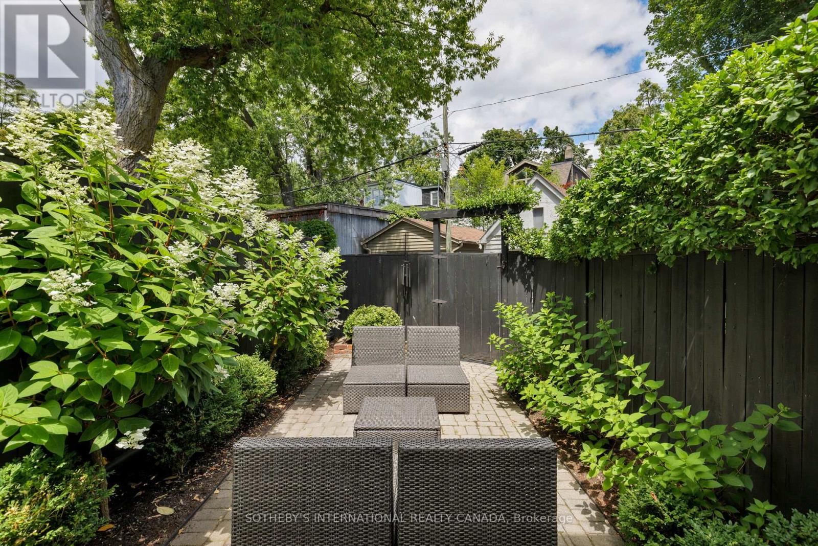 116 Shaftesbury Avenue, Toronto, Ontario  M4T 1A5 - Photo 14 - C12480966