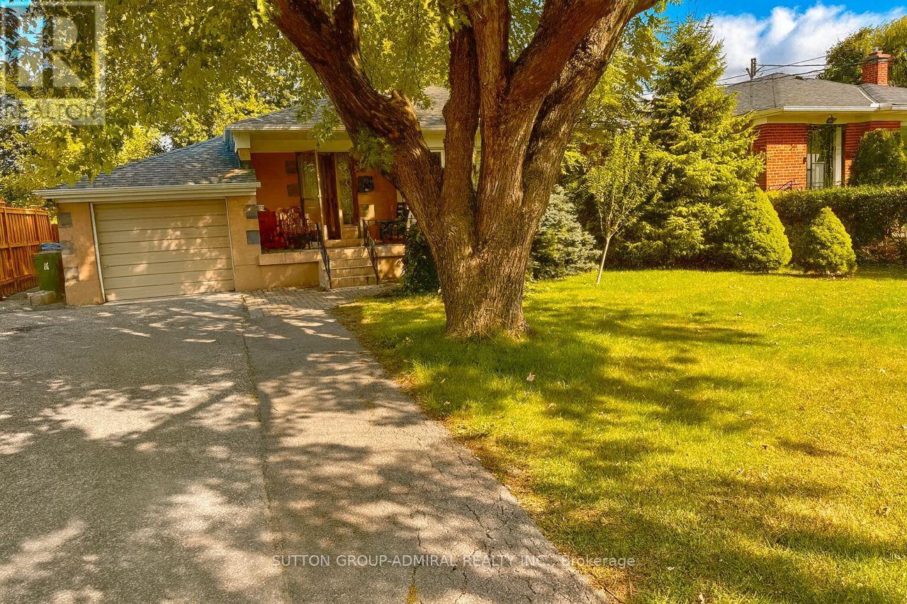 52 Acton Avenue, Toronto, Ontario  M3H 4G8 - Photo 2 - C12480971