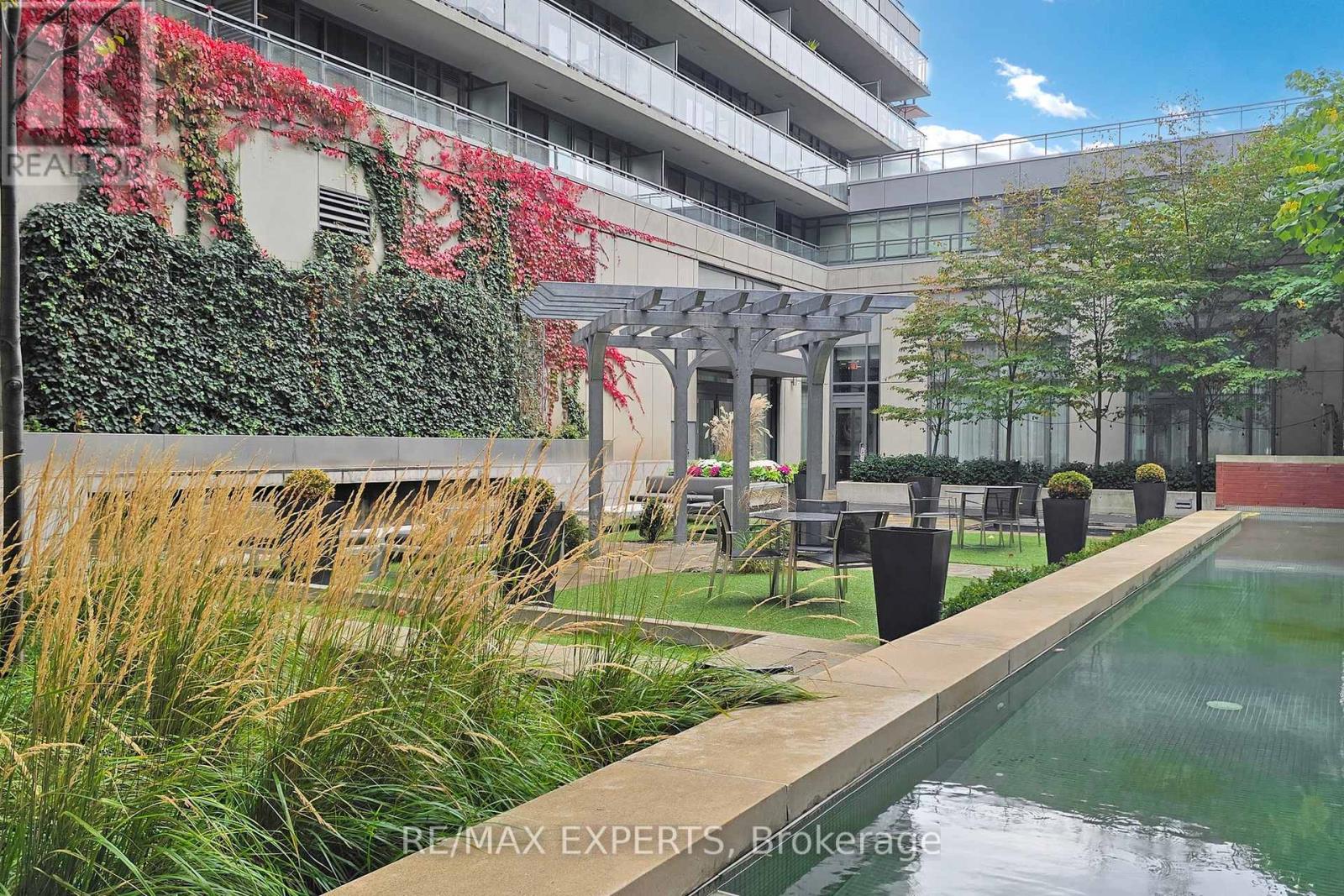 1013 - 775 King Street W, Toronto, Ontario  M5V 2K3 - Photo 3 - C12480994
