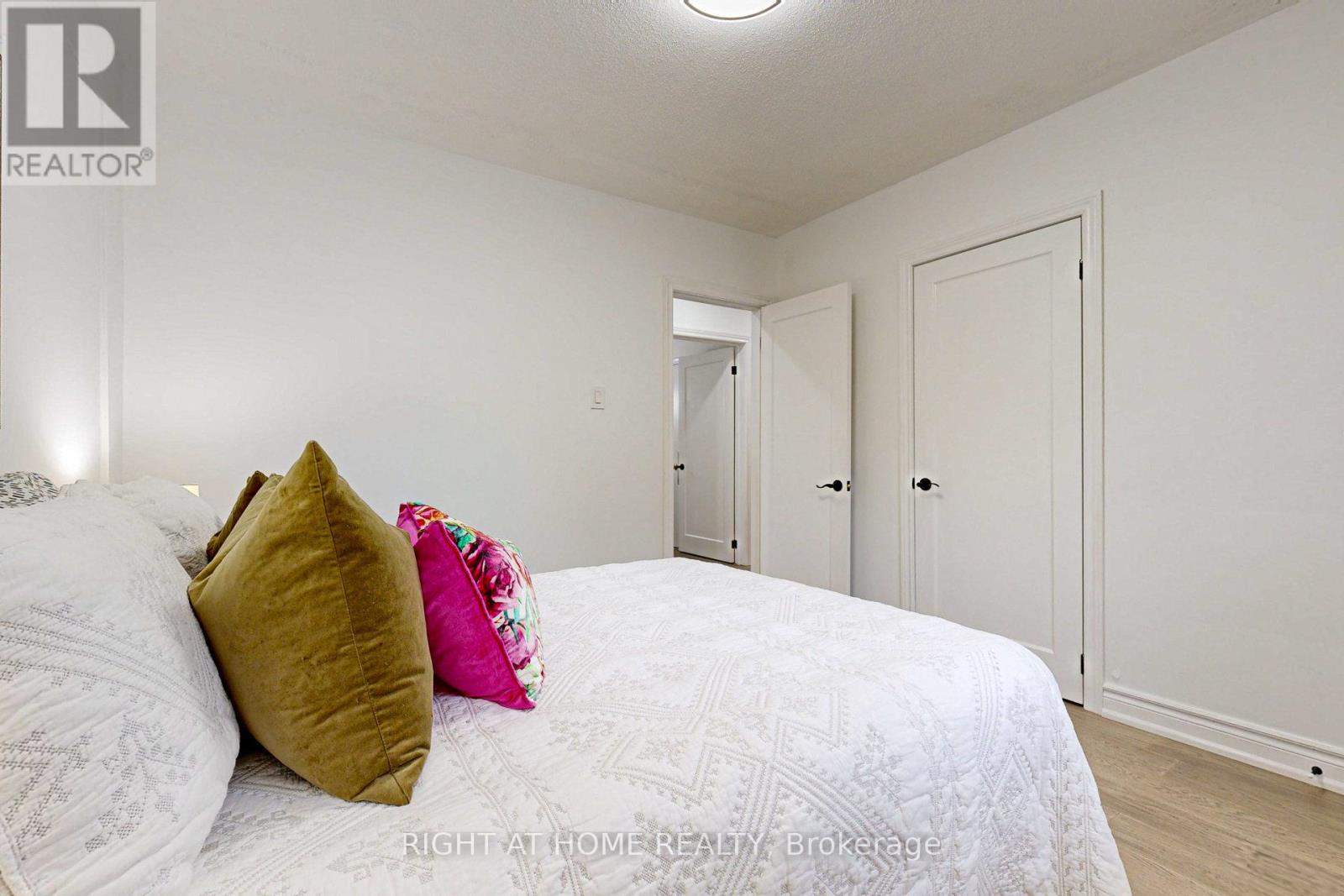 Main - 4 Barnes Crescent, Toronto, Ontario  M1G 1Z9 - Photo 13 - E12480895