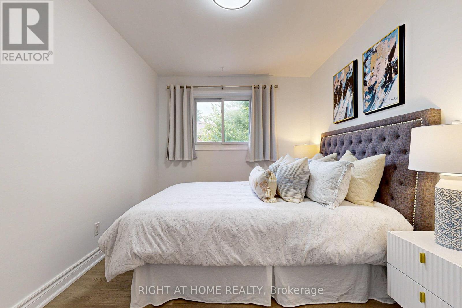 Main - 4 Barnes Crescent, Toronto, Ontario  M1G 1Z9 - Photo 15 - E12480895