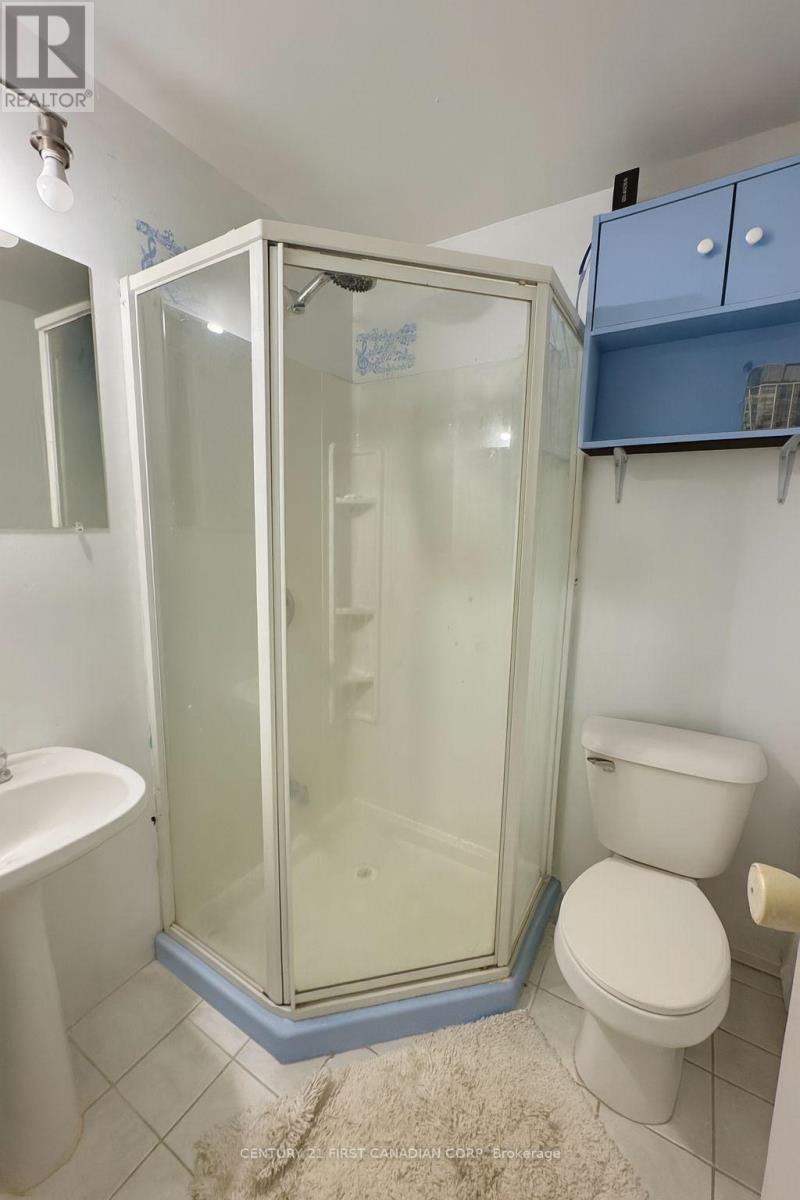 Photo 12 of 18 for 28 - 311 Vesta Road