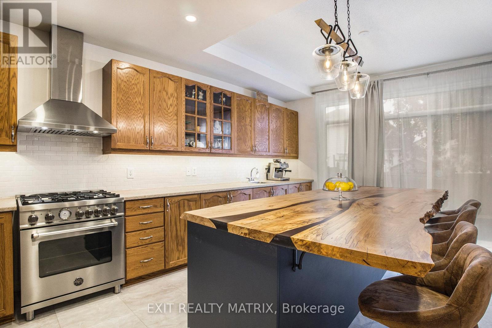 2205 Blue Willow Crescent, Ottawa, Ontario  K1W 1K6 - Photo 20 - X12469404