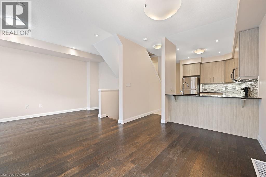 1169 Garner Road E Unit# 33, Ancaster, Ontario  L9G 0G8 - Photo 15 - 40782071
