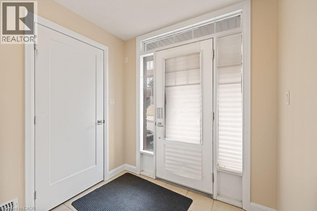 1169 Garner Road E Unit# 33, Ancaster, Ontario  L9G 0G8 - Photo 5 - 40782071