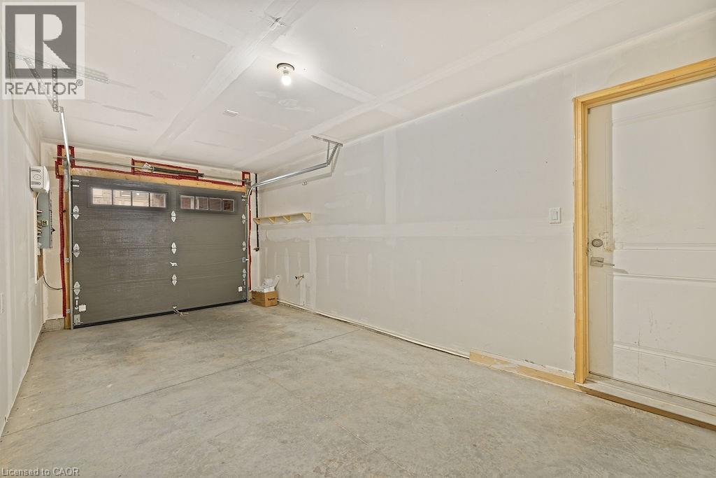 1169 Garner Road E Unit# 33, Ancaster, Ontario  L9G 0G8 - Photo 9 - 40782071
