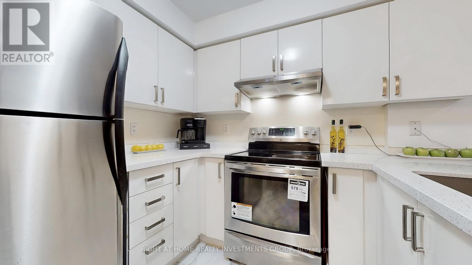 118 - 316 John Street, Markham, Ontario  L3T 0A7 - Photo 6 - N12480917