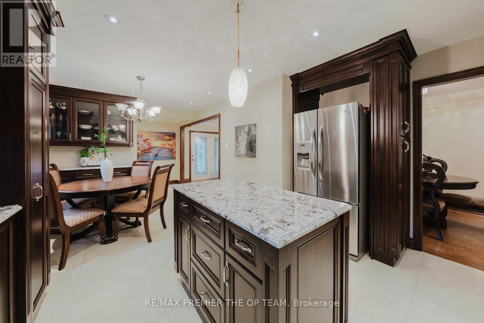 11 Imperial Court, Vaughan, Ontario  L4L 3T9 - Photo 12 - N12480989