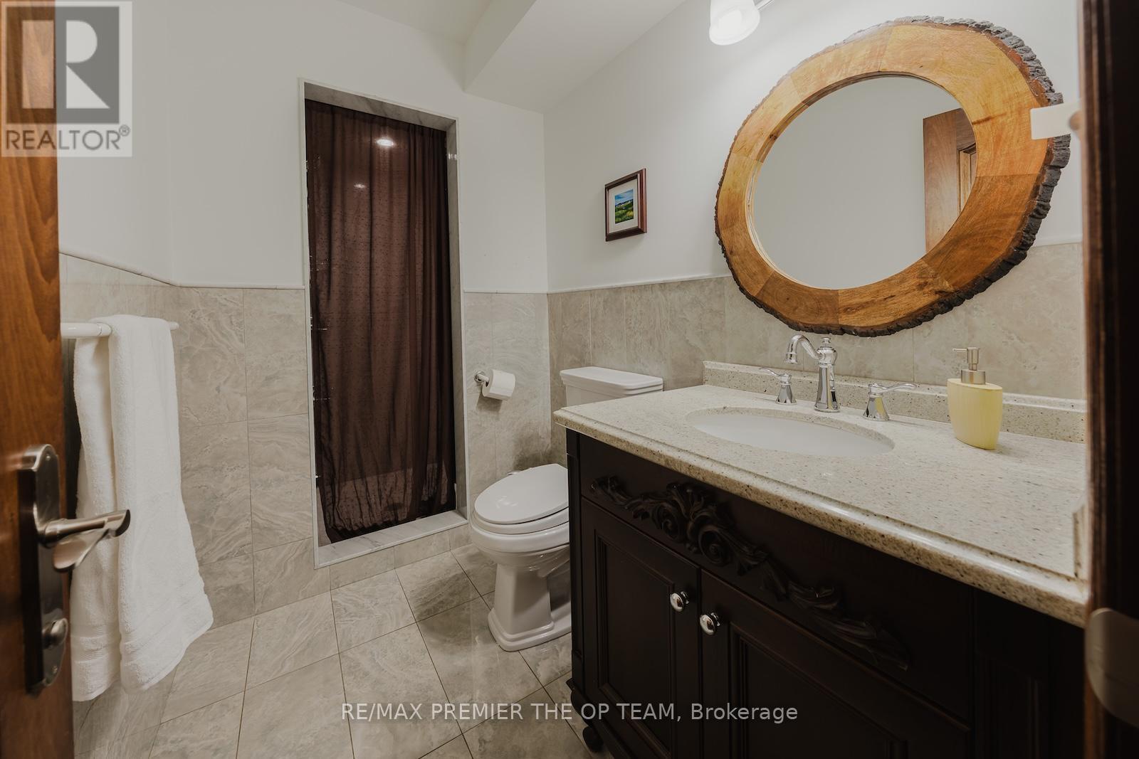 11 Imperial Court, Vaughan, Ontario  L4L 3T9 - Photo 25 - N12480989