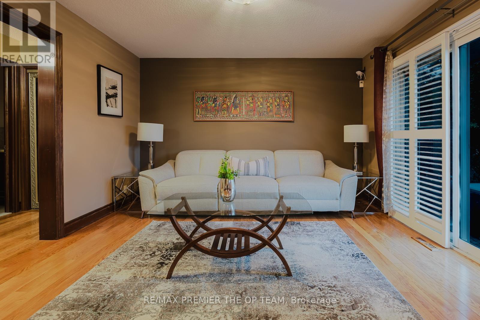 11 Imperial Court, Vaughan, Ontario  L4L 3T9 - Photo 29 - N12480989