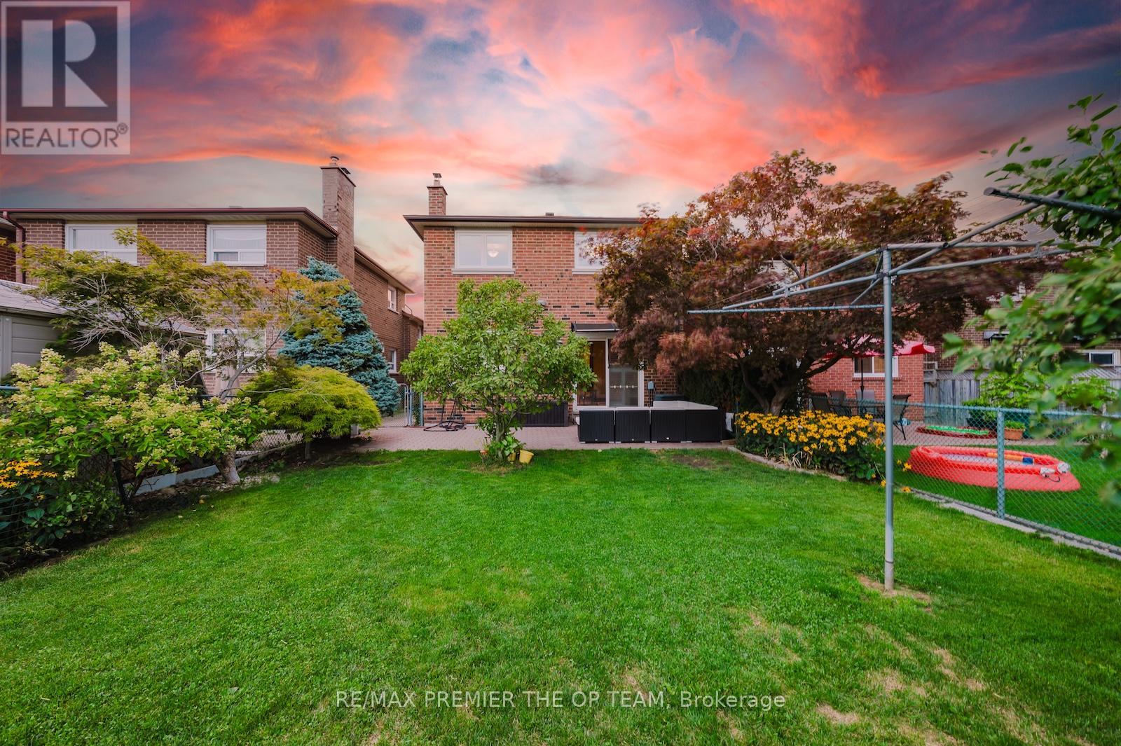 11 Imperial Court, Vaughan, Ontario  L4L 3T9 - Photo 40 - N12480989